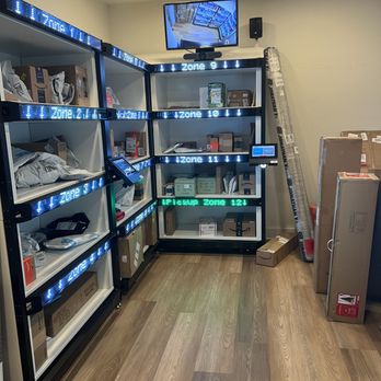 408 Jackson - Package delivery room with efficient and secure App notification system.  Free. - Apartments Near Me - Greenville, South Carolina