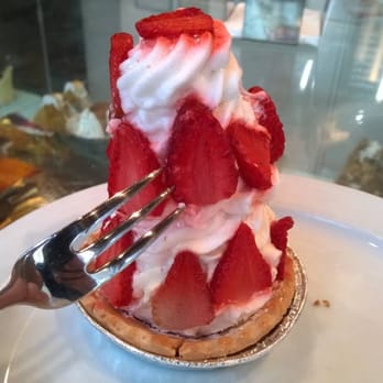 Rey Fernando - Desserts Near Me - Granada, GR