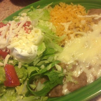 El Cazador - Mixed fajita grill sides. Love the fresh guac - Mexican Near Me - Tifton, Georgia El Cazador - Mixed fajita grill sides. Love the fresh guac - Mexican Near Me - Tifton, Georgia