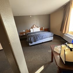 Colony Inn