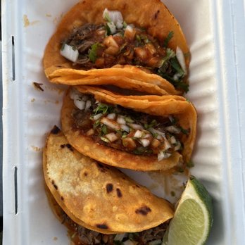 Birria-Landia - Food Trucks Near Me - Brooklyn, New York Birria-Landia - Food Trucks Near Me - Brooklyn, New York