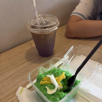 Rose Ave Bakery - Ube coffee and pandan sticky rice - Bakeries Near Me - Washington, DC, District of Columbia Rose Ave Bakery - Ube coffee and pandan sticky rice - Bakeries Near Me - Washington, DC, District of Columbia