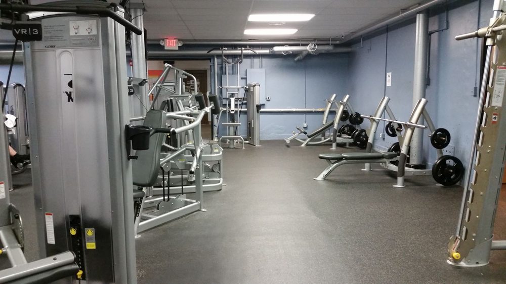 SCHUYLKILL YMCA 520 North Centre St, Pottsville, Pennsylvania Gyms