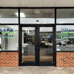 iWash 365 Laundromat - iWash 365 Laundry Wilmington NC - laundromat store front