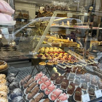 Boulangerie Collet - Pastry - Bakeries Near Me - Paris, 75 Boulangerie Collet - Pastry - Bakeries Near Me - Paris, 75