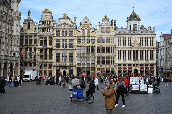 Grand Place by null