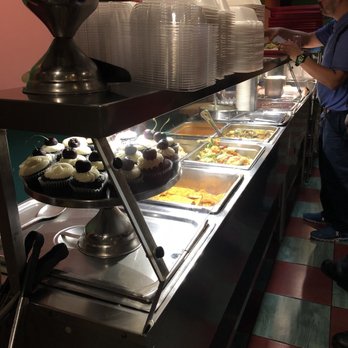 Govinda's Kitchen - Counter where to pick food - Vegetarian Near Me - Brooklyn, New York