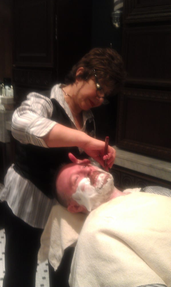 Luba The Barber Logo