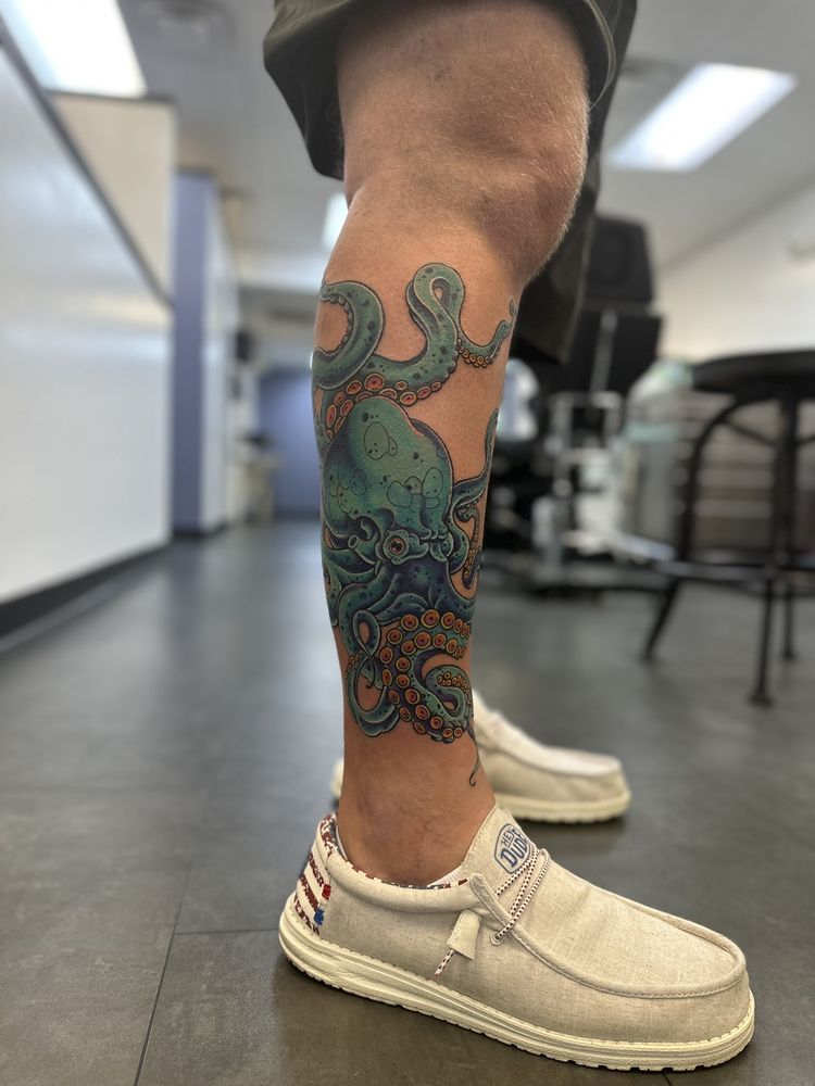 HIGH RESOLUTION TATTOO Updated August 2024 66 Photos & 14 Reviews