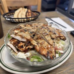 Greek salad with grilled chicken
