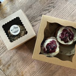 Mount Zion Bakery - Boxed desserts