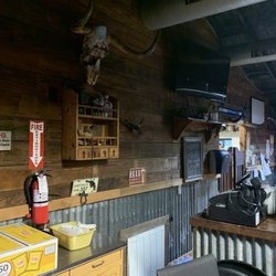 Double Cross BBQ - Interior