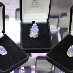 Stoecker Jewelers - Idaho Opal Jewelry