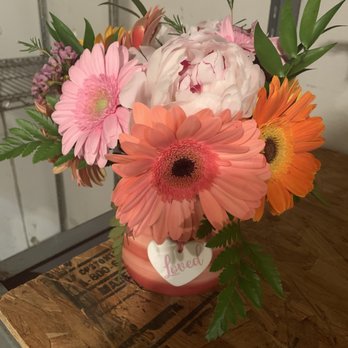 Flower Factory Plus - Florists Near Me - Houston, Texas