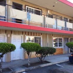 Capri Motel