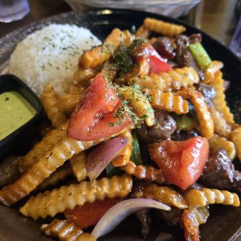 OMELI Kitchen - Lomo Saltado - Delicious! - Vietnamese Near Me - Fullerton, California OMELI Kitchen - Lomo Saltado - Delicious! - Vietnamese Near Me - Fullerton, California