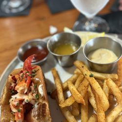 Lobster roll
