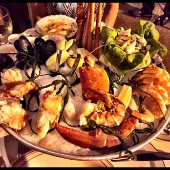Le Diplomate - Fruit de mare - Brasseries Near Me - Washington, DC, District of Columbia Le Diplomate - Fruit de mare - Brasseries Near Me - Washington, DC, District of Columbia