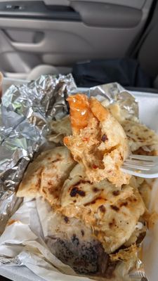 Pupuseria Mana by null