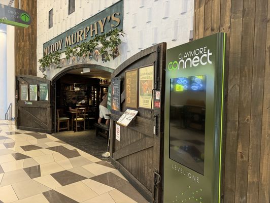 Muddy Murphy's Irish Pub by null