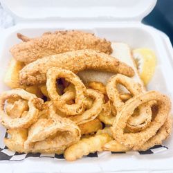 Fishland Fish Market - 2 Piece Catfish & Calamari Plate.