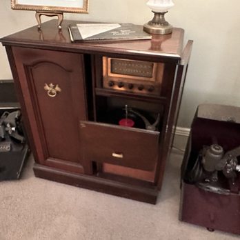 Truman Little White House - Cameras and entertainment console - Museums Near Me - Key West, Florida