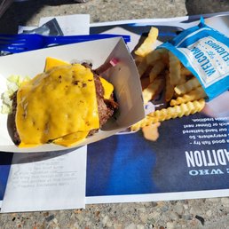 Double no bun w fries Double no bun w fries