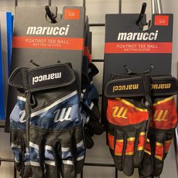 Baseball Addicts - How cute are these tiny tball gloves!?