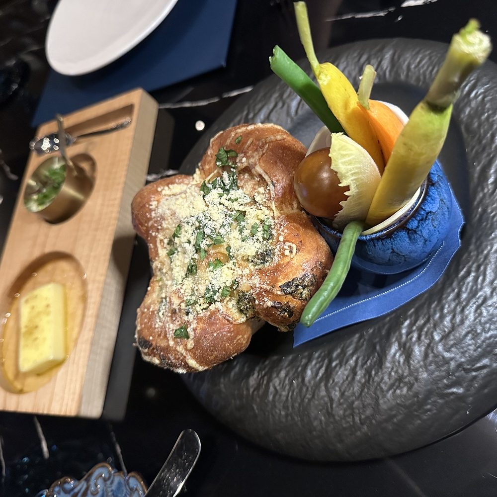 Prime 141 - Complimentary bread, smoked butter and crudités with goddess dressing - Steakhouses Near Me - Enterprise, Nevada