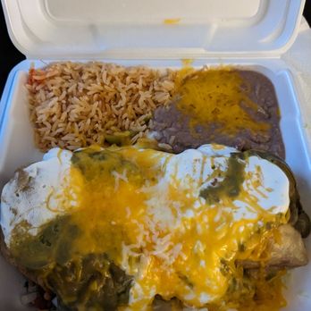 Los Armandos Mexican Food - 19. Chimichanga Combination Plate - Mexican Near Me - Phoenix, Arizona Los Armandos Mexican Food - 19. Chimichanga Combination Plate - Mexican Near Me - Phoenix, Arizona