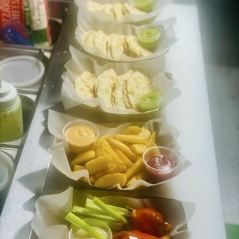 La Choza del Chef - Variedad con buen sazón - Food Trucks Near Me - Washington, DC, District of Columbia La Choza del Chef - Variedad con buen sazón - Food Trucks Near Me - Washington, DC, District of Columbia