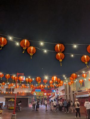 General Lee's by null General Lee's by null