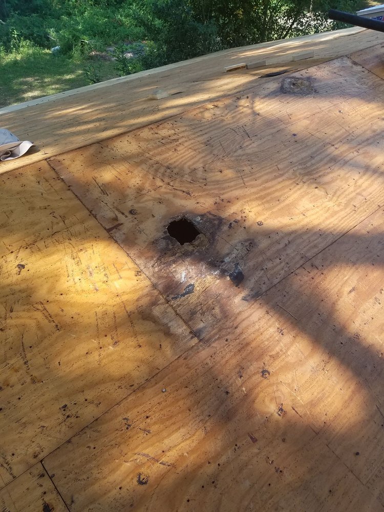 Slide of Emergency Roofing & Repair