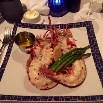 Norwegian Escape - 1 1/2 lb Lobster ~ Cagney's - Travel Services Near Me Norwegian Escape - 1 1/2 lb Lobster ~ Cagney's - Travel Services Near Me