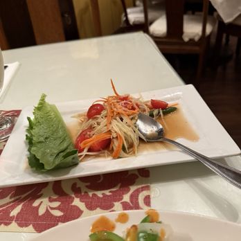 King & I - Papaya salad - Thai Near Me - Milwaukee, Wisconsin