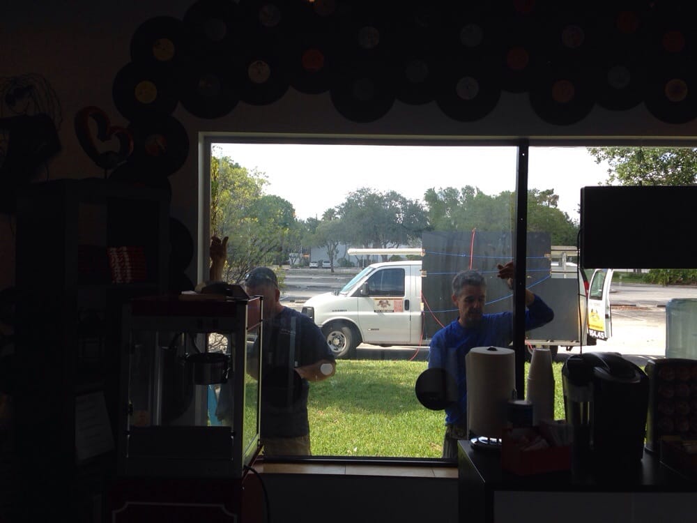 PEMBROKE PINES MIRROR & GLASS Updated September 2024 2001 SW 101st