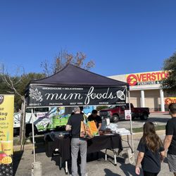 Mum Foods @ Lakeline Farmers' Market