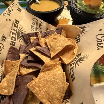 Azteca Restaurante Mexican Cuisine - Guacamole with chips and salsa - Mexican Near Me - Rutherford, New Jersey Azteca Restaurante Mexican Cuisine - Guacamole with chips and salsa - Mexican Near Me - Rutherford, New Jersey
