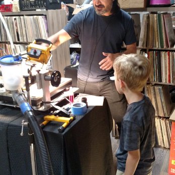 10000 HZ Records - Vinyl Records Near Me - Opelika, Alabama 10000 HZ Records - Vinyl Records Near Me - Opelika, Alabama