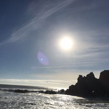 Pfeiffer Beach - Beaches Near Me - Big Sur, California
