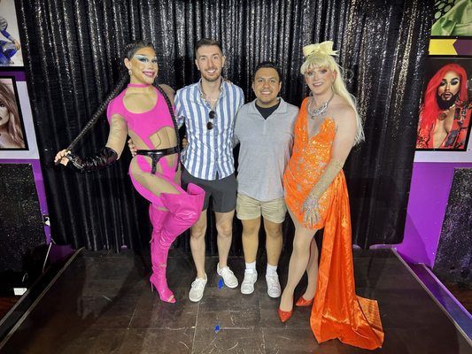 Hamburger Mary's Kansas City by null