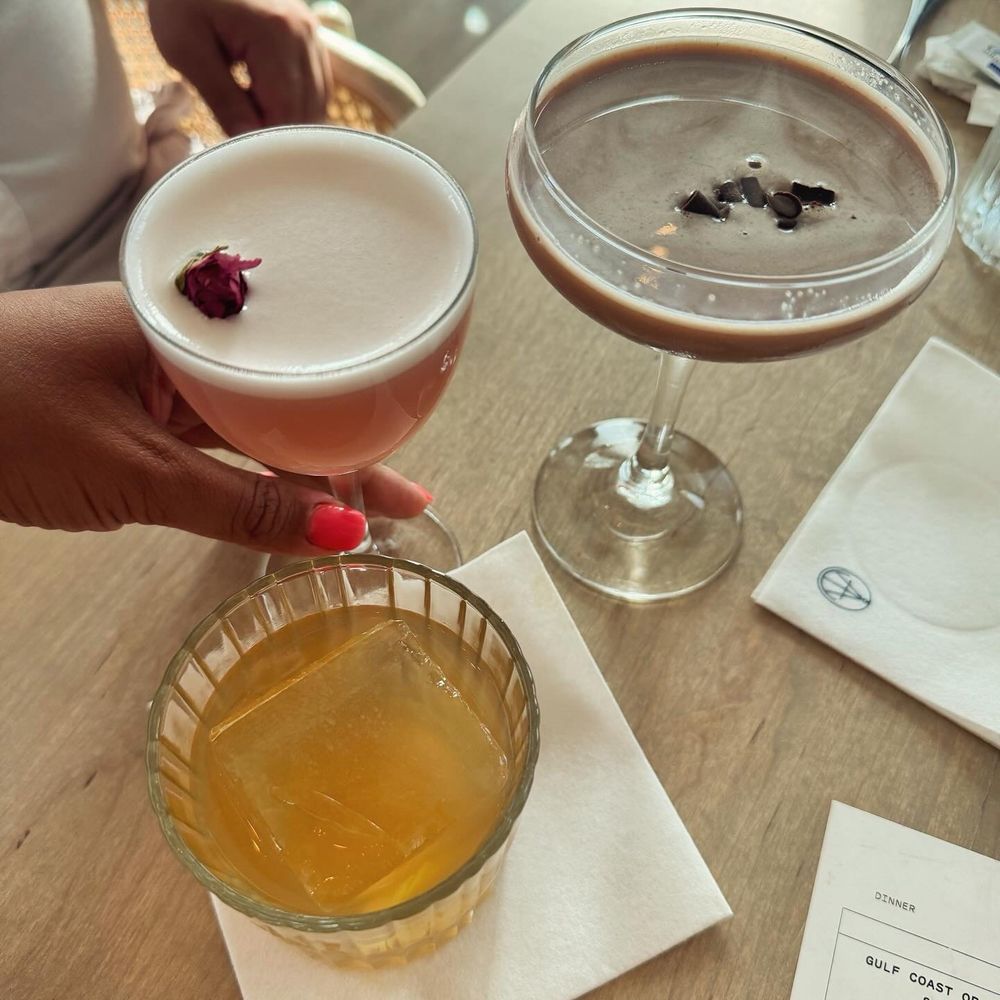 The Citizen - Old fashion, gin cocktail st Germaine cocktail, chocolate martini - New American Near Me - Alys Beach, Florida The Citizen - Old fashion, gin cocktail st Germaine cocktail, chocolate martini - New American Near Me - Alys Beach, Florida