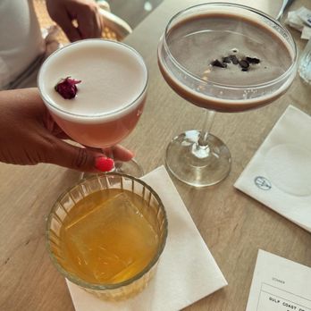 The Citizen - Old fashion, gin cocktail st Germaine cocktail, chocolate martini - New American Near Me - Alys Beach, Florida The Citizen - Old fashion, gin cocktail st Germaine cocktail, chocolate martini - New American Near Me - Alys Beach, Florida