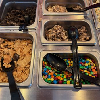 Smart Cow Yogurt Bar - Ice Cream & Frozen Yogurt Near Me - Menomonee Falls, Wisconsin Smart Cow Yogurt Bar - Ice Cream & Frozen Yogurt Near Me - Menomonee Falls, Wisconsin