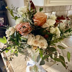 Cool Florist & Gifts - Floral arrangements