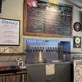 Ten10 Brewing Co - Sandwiches Near Me - Orlando, Florida Ten10 Brewing Co - Sandwiches Near Me - Orlando, Florida