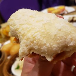 Baked BBQ Pork Puff 鲍汁叉烧酥