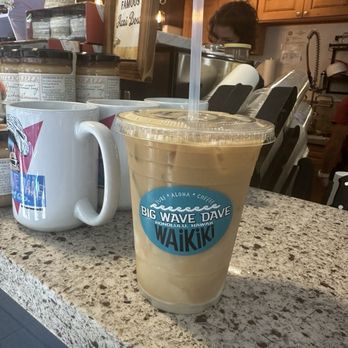Big Wave Dave Surf & Coffee - Island, Thai - Coffee & Tea Near Me - Honolulu, Hawaii