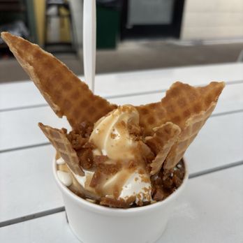 Little Goat Diner - Brown butter toffee dip - Diners Near Me - Chicago, Illinois Little Goat Diner - Brown butter toffee dip - Diners Near Me - Chicago, Illinois