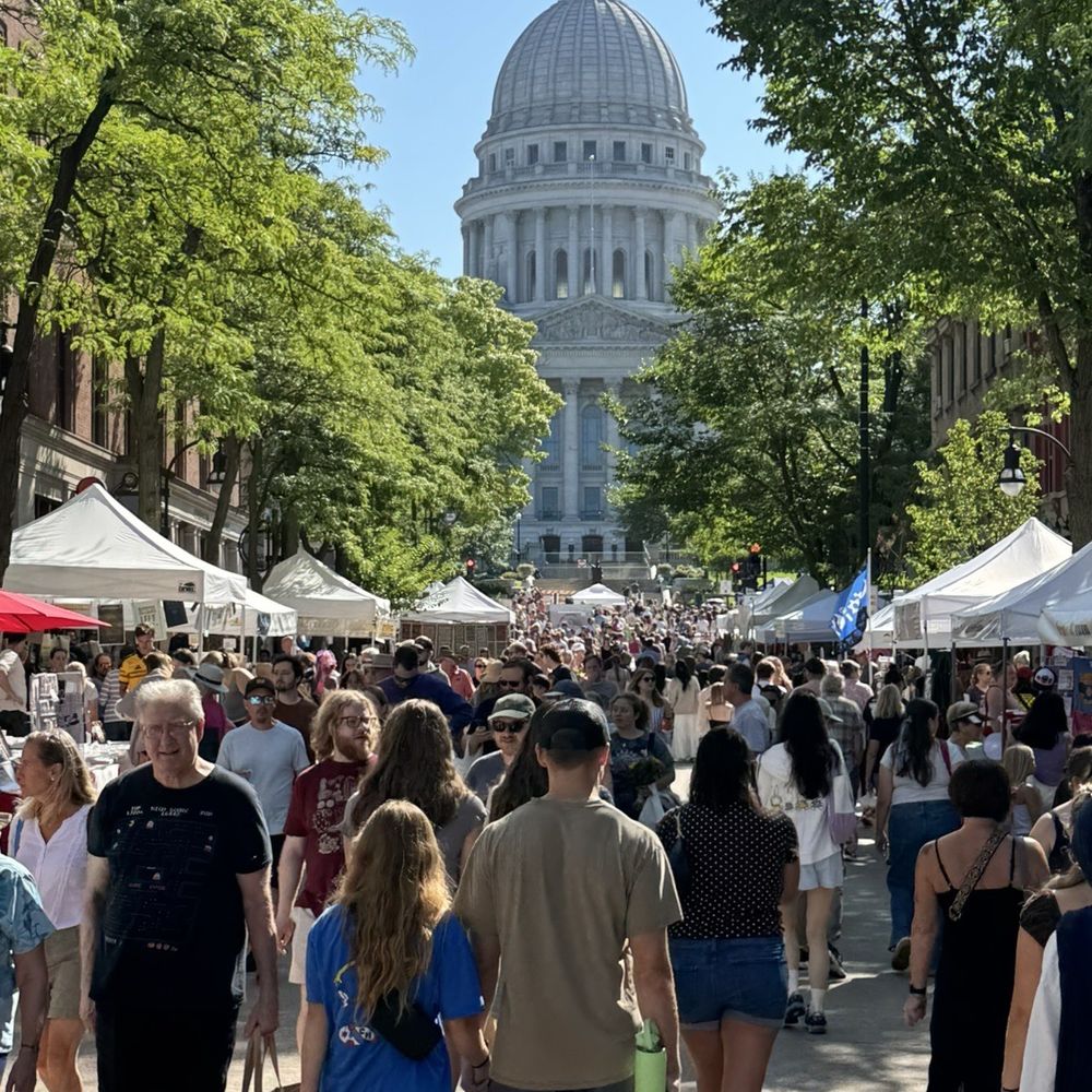 Dane County Farmers' Market - Farmers Market Near Me - Madison, Wisconsin Dane County Farmers' Market - Farmers Market Near Me - Madison, Wisconsin